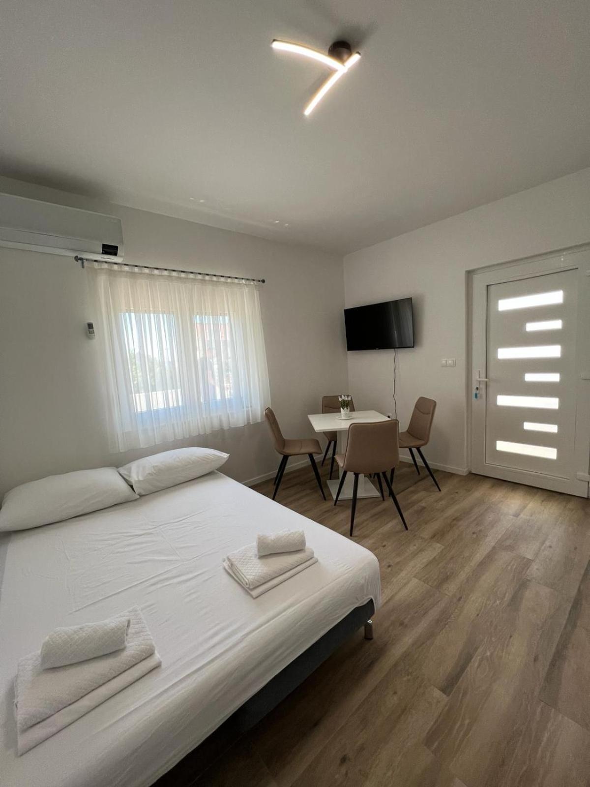 Apartments Mamma Mia Orebić Kültér fotó